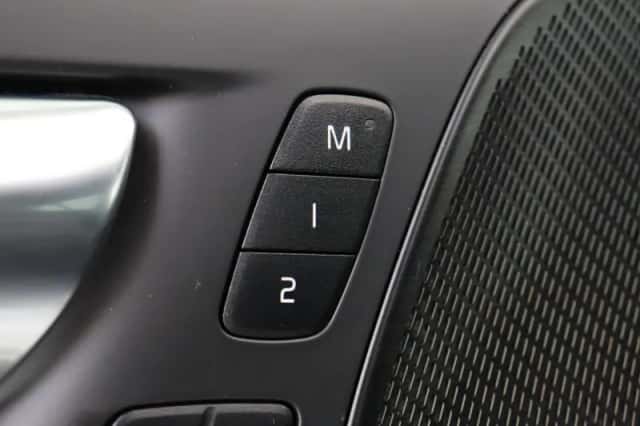 Volvo S60 (2022) thumbnail 23