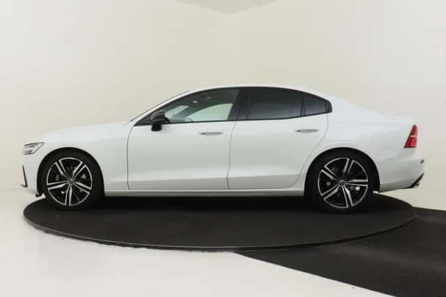 Volvo S60 (2022) thumbnail 6