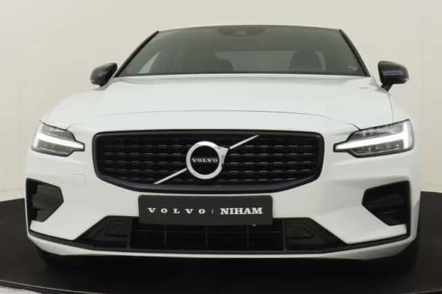 Volvo S60 (2022) thumbnail 8