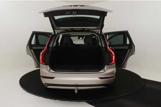 Volvo XC90 (2025) thumbnail 22