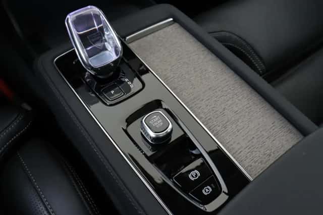 Volvo XC90 (2025) thumbnail 27