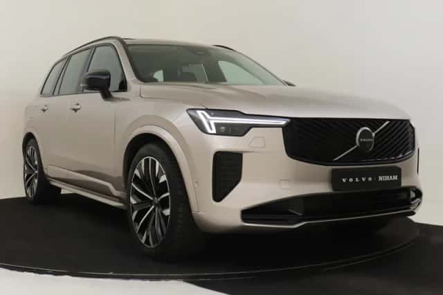 Volvo XC90 (2025) thumbnail 10