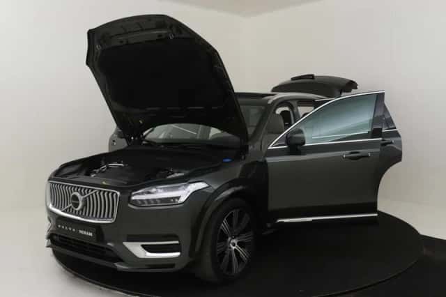 Volvo XC90 (2021) thumbnail 16