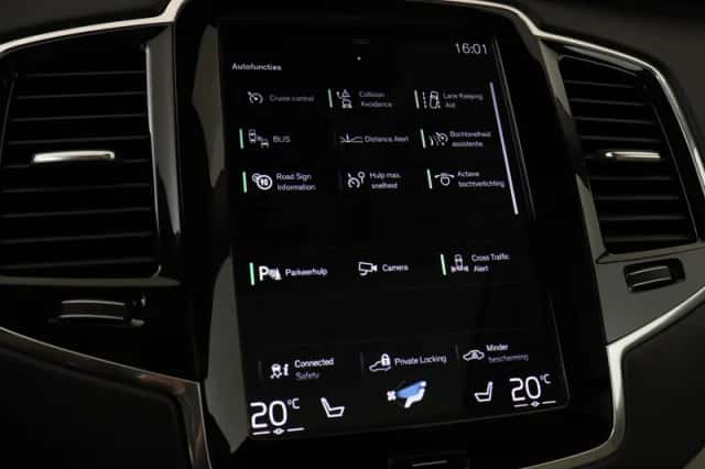 Volvo XC90 (2021) thumbnail 33