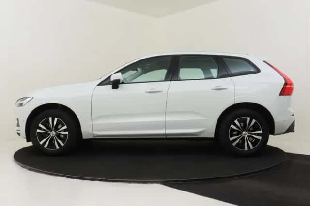 Volvo XC60 (2021) thumbnail 6