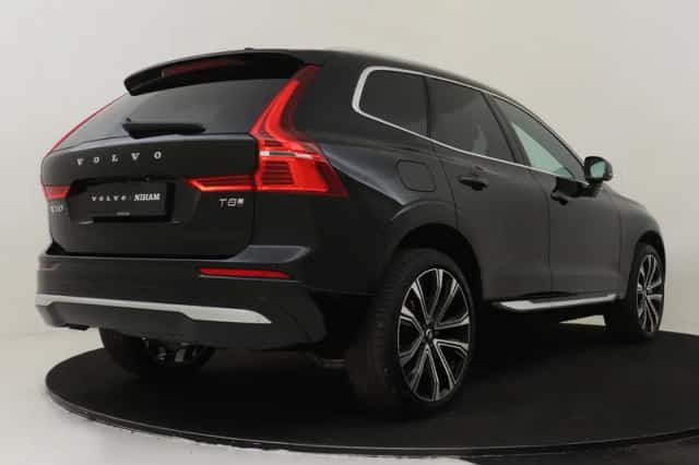 Volvo XC60 (2025) thumbnail 2