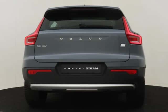 Volvo XC40 (2022) thumbnail 14