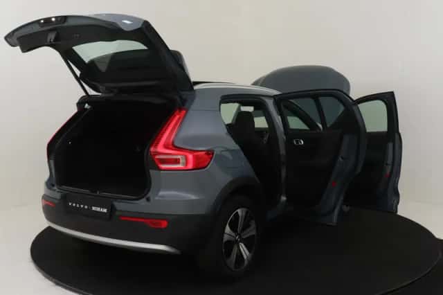 Volvo XC40 (2022) thumbnail 18