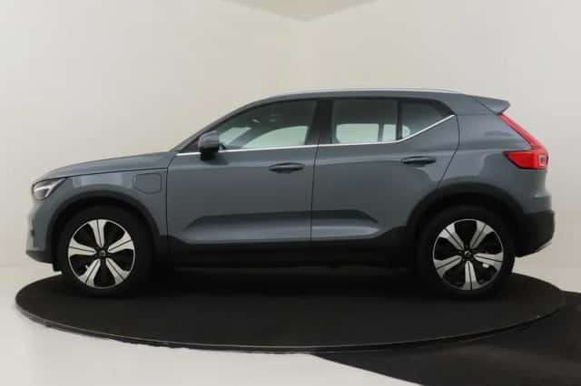 Volvo XC40 (2022) thumbnail 6