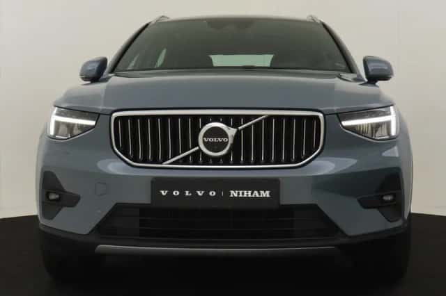 Volvo XC40 (2022) thumbnail 8
