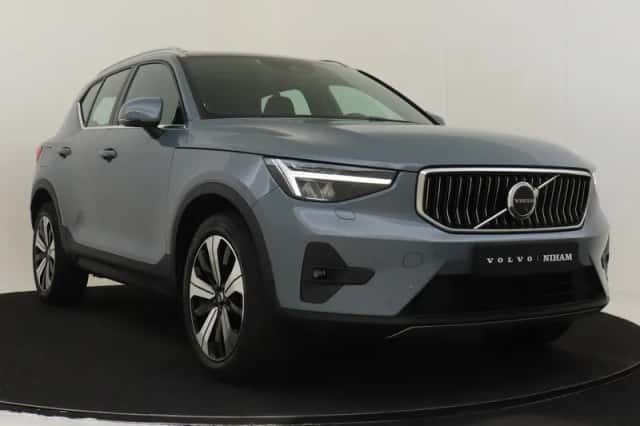 Volvo XC40 (2022) thumbnail 10