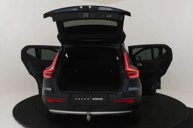 Volvo XC40 (2022) thumbnail 22