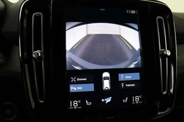 Volvo XC40 (2022) thumbnail 26