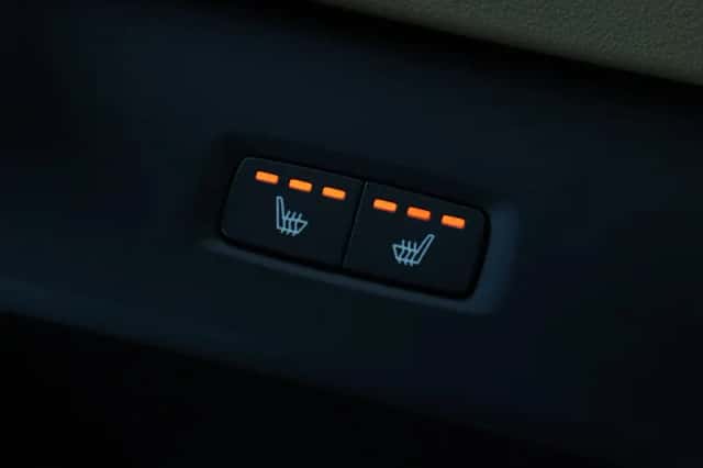 Volvo XC60 (2023) thumbnail 15