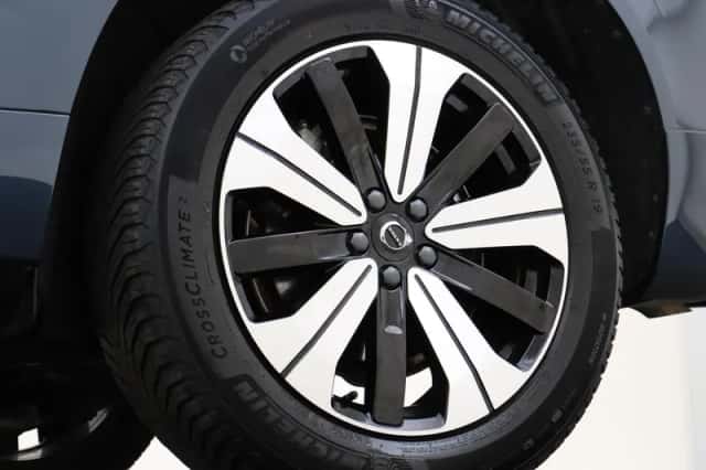Volvo XC60 (2023) thumbnail 37