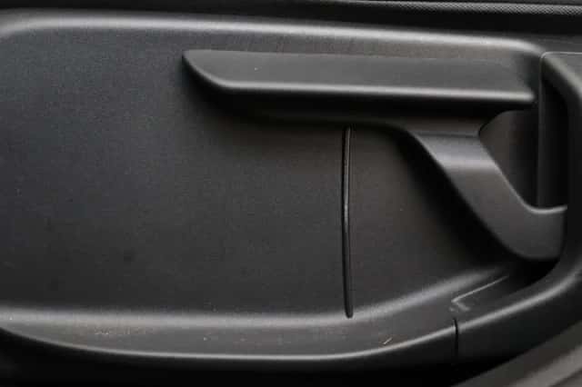 Volvo EX30 (2024) thumbnail 23