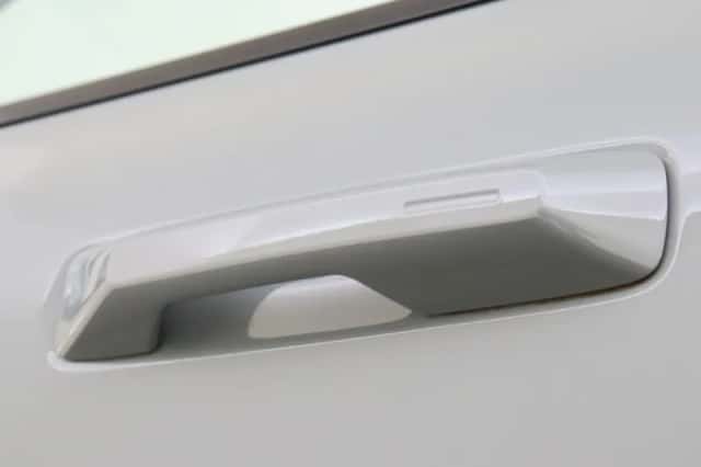 Volvo EX30 (2024) thumbnail 29