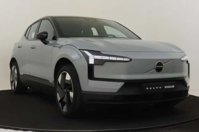 Volvo EX30 (2024) thumbnail 10