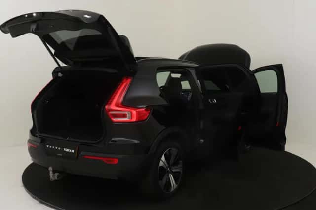 Volvo XC40 (2022) thumbnail 18
