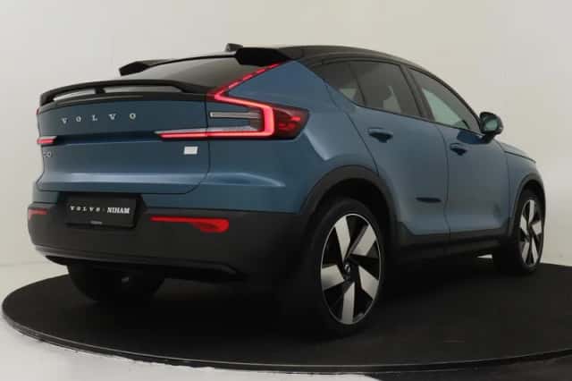 Volvo C40 (2021) thumbnail 2