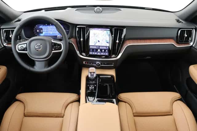 Volvo V60 (2026) thumbnail 3