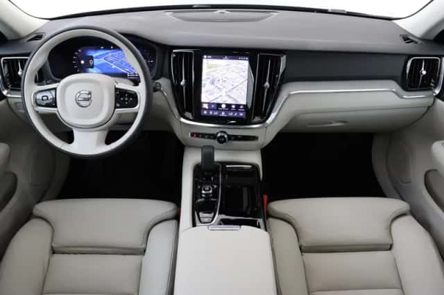Volvo V60 (2026) thumbnail 3