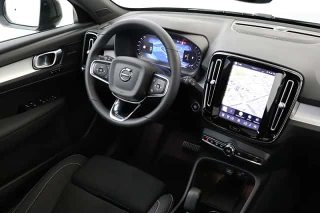 Volvo XC40 (2026) thumbnail 5