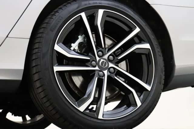Volvo V90 (2025) thumbnail 40