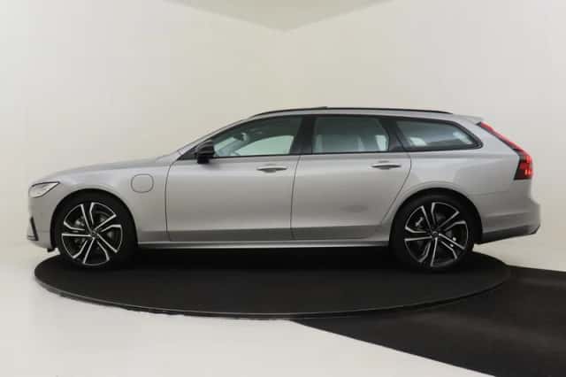 Volvo V90 (2025) thumbnail 6