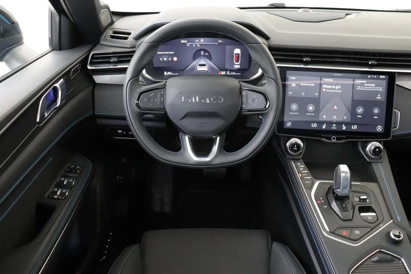 Lynk & Co 01 (2024) — foto 1