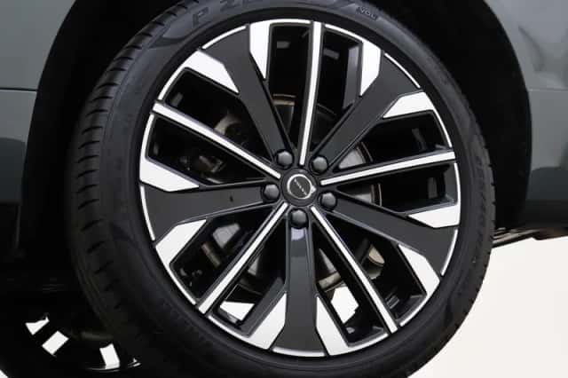 Volvo XC60 (2025) thumbnail 42