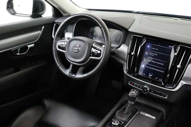 Volvo S90 (2018) thumbnail 5