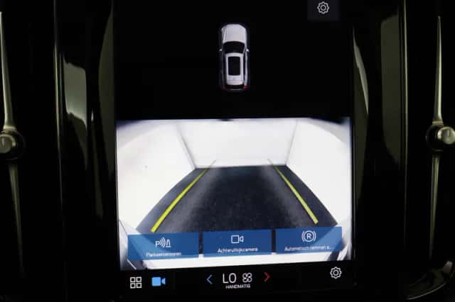 Volvo XC60 (2023) thumbnail 27