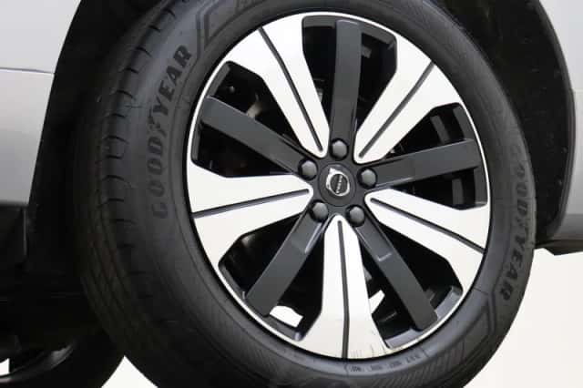 Volvo XC60 (2023) thumbnail 32