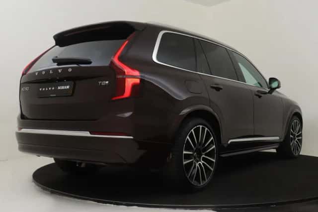 Volvo XC90 (2025) thumbnail 2
