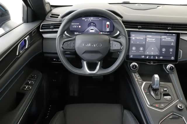 Lynk & Co 01 (2023) thumbnail 1