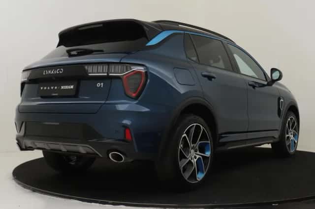 Lynk & Co 01 (2023) thumbnail 2