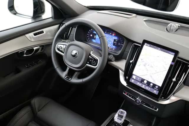 Volvo XC90 (2026) thumbnail 5