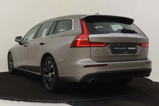 Volvo V60 (2020) thumbnail 4
