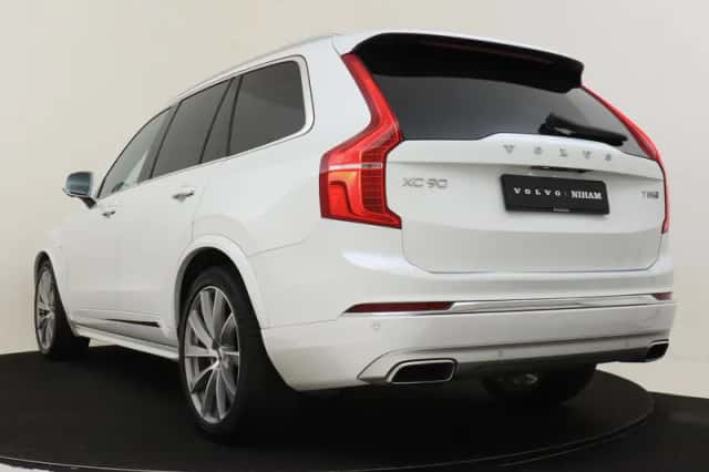 Volvo XC90 (2020) thumbnail 4