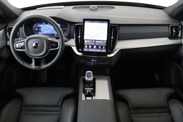 Volvo XC90 (2026) thumbnail 4