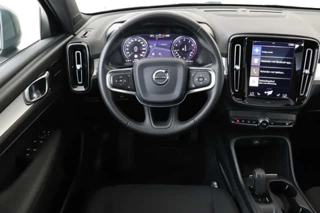 Volvo XC40 (2019) thumbnail 1
