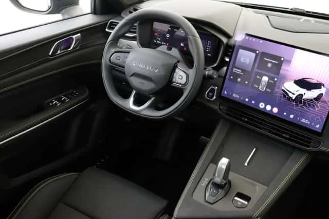 Lynk & Co 01 (2026) thumbnail 6