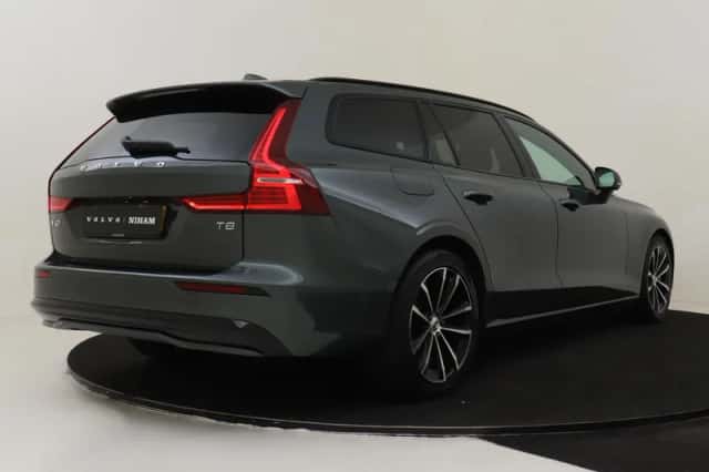 Volvo V60 (2026) thumbnail 2