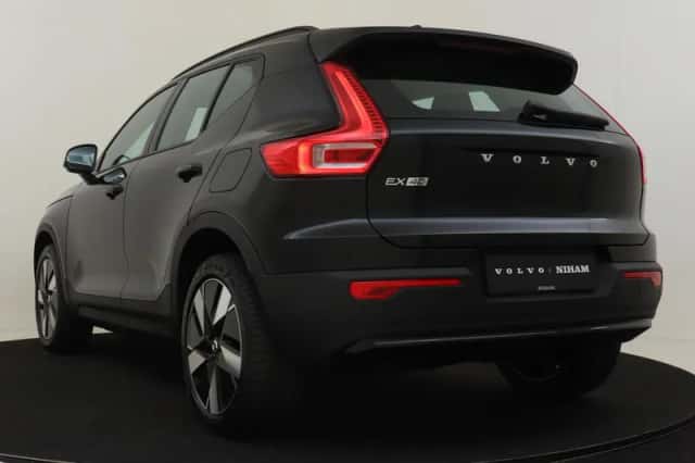 Volvo EX40 (2026) thumbnail 4