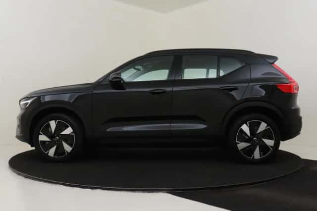 Volvo EX40 (2026) thumbnail 6