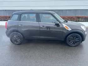 MINI Countryman (2014) thumbnail 19