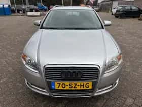 Audi A4 (2006) thumbnail 2
