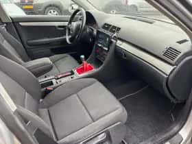 Audi A4 (2006) thumbnail 11