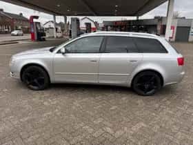 Audi A4 (2006) thumbnail 5